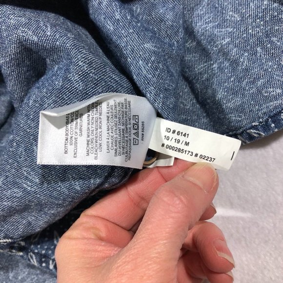 NEW Express Mens Medium Chambray Button Front Shirt Geometric Floral NWT $59.90 - Picture 10 of 13